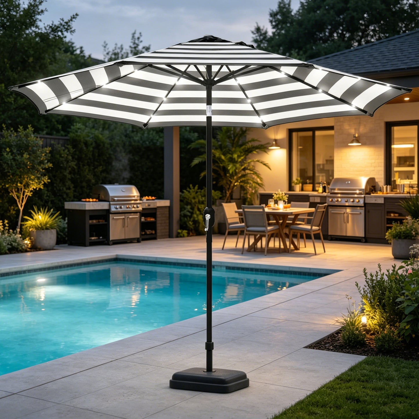 9 Ft Patio Umbrella w Solar Lights